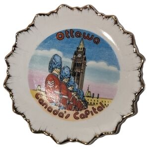 Vintage Ottawa Canada Capital City Gift Shop Decorative Souvenir Plate - 3.5"